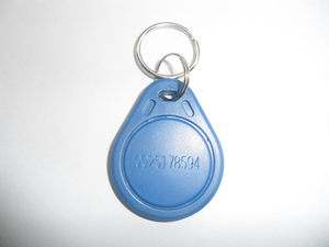 ป้ายกันน้ำ ABS NFC พวงกุญแจ RFID 125กิโลเฮิรตซ์13.56MHz F08 RFID โรงแรมและการชำระเงิน - Product Image 5