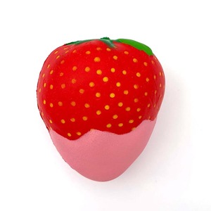 ของเล่นบีบสตรอว์เบอร์รี่นุ่มนิ่มสำหรับเด็ก ขายดี - Product Image 4
