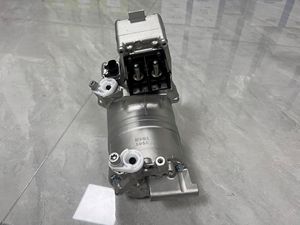 Systèmes de refroidissement d'usine Compresseur d'air électrique 12v pour <span class=keywords><strong>HEV</strong></span> <span class=keywords><strong>Mercedes</strong></span>-Benz S400 S450 Qualité d'origine en stock A0008302601 Nouveau compresseur aii pour voiture - Product Image 4