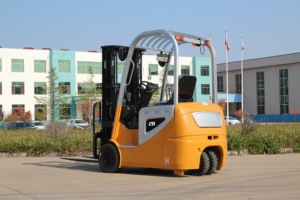 1.6 tấn 1.8 tấn 2 tấn điện ba bánh xe nâng 3 bánh xe nâng truckfor hẹp lối đi 3 điểm xe nâng cho kho - Product Image 4