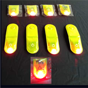 ارتفاع فيس جديد أزياء متعددة الأغراض مصباح ليد السلامة وامض المغناطيسي بلاستيك عاكس كليب المشبك عاكس للرياضة في الهواء الطلق - Product Image 2