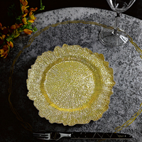 Assiettes de Présentation Dorées Modernes et Durables de 13 Pouces pour Anniversaires, Mariages et Fêtes à Domicile – Vaisselle Réutilisable Personnalisable