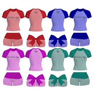 Completo Estivo da <span class=keywords><strong>Donna</strong></span> con Logo Personalizzato: <span class=keywords><strong>Pantaloncini</strong></span> e T-Shirt a Maniche Corte in Cotone Traspirante - Product Image 1