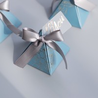 Boîtes Carrées Croisées pour Dragées Bonbons, Boîtes Cadeaux d'Ange pour Décoration de Baptême, Anniversaire, Mariage et Baby Shower