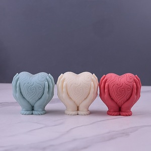 HY Herz Basis und halten Liebe in <span class=keywords><strong>Hand</strong></span> Form DIY Valentinstag Form für DIY Aroma therapie Kerzen Wachs Gips - Product Image 4