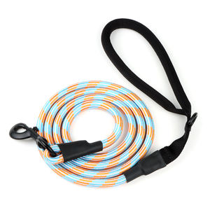 Barato al por mayor al aire libre mango de espuma Durable Nylon redondo perro cuerda correa para mascotas - Product Image 2