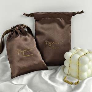 Sac cadeau en satin à cordon personnalisé avec logo imprimé, emballage de luxe en soie pour cadeaux - Product Image 3