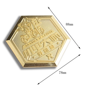 Medalla Metálica Simple de Colección Hexagonal de Tres Colores de Alta Calidad, Suministro Directo de Fábrica - Product Image 6