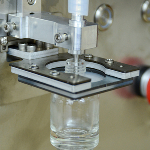 Machine <span class=keywords><strong>de</strong></span> remplissage <span class=keywords><strong>de</strong></span> vernis à ongles, gel UV liquide <span class=keywords><strong>de</strong></span> trempage, double buse, machine <span class=keywords><strong>de</strong></span> remplissage <span class=keywords><strong>de</strong></span> vernis à ongles - Product Image 5