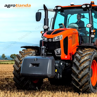 Tracteur agricole 4x4 de 160 CV avec cabine complète, machines agricoles