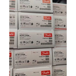 Pressostat Danfoss 061B110566 G 1/4 avec raccord DIN M20 SPDT 24 V 1 A - Product Image 1