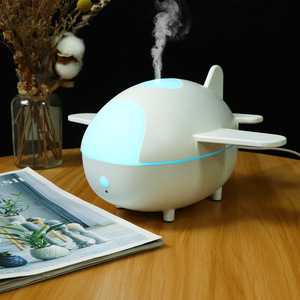 Difusor de aceites esenciales de diseño de avión Mini USB ultrasónico máquina de decoración del hogar humidificador de niebla fría - Product Image 4