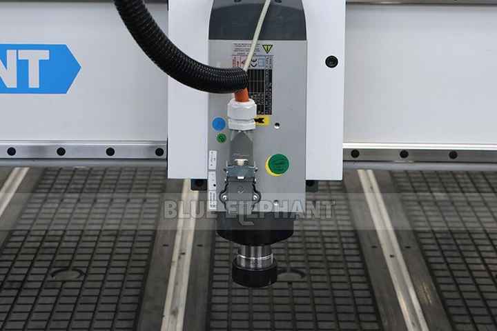 Auto Rotary Axis Cnc Router 1325 1530 Plywood Mdf Engraving Machine for Processing 3D Work Pieces