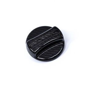 Tapa de Tanque de Combustible de Fibra de Carbono Seca para <span class=keywords><strong>BMW</strong></span> F87 M2 E90 E92 F30 F80 M3 F32 F82 M4 G30 F90 M5 F06 F12 M6 X3 X4 X5 X6 2012-2018 - Product Image 1