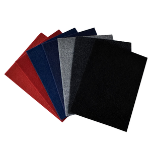 Dalles <span class=keywords><strong>de</strong></span> moquette carrées en polyester non tissé robustes, fabriquées à la machine, à boucles, nouveauté, en latex antidérapant, extra épaisses, vente en gros - Product Image 1