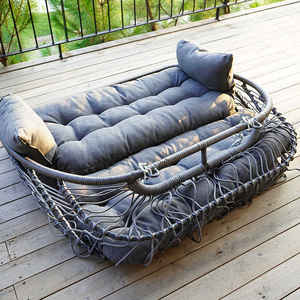 Chaise suspendue double pliable en rotin pour l'extérieur, design moderne et épuré, personnalisable pour l'export, modèle Carton Explosion - Product Image 1