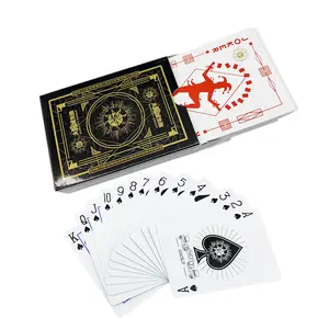Carte da gioco personalizzate impermeabili in oro nero con stampa in lamina di carta di lusso Poker gioco di carte da Poker dorato per adulti