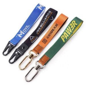 Nuevo Llavero Personalizado con Logotipo Tejido y Etiqueta Metálica - Product Image 3