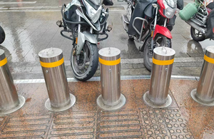 Tùy chỉnh an toàn đường bộ cách ly 2 mét dày thép không gỉ chống va chạm dày có thể tháo rời rào cản bollard bài cột - Product Image 3