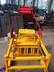 Máquina de Ladrillos Intertrabados SY QMR4 45, Máquina Móvil de Fabricación de Bloques de Hormigón Huecos con Motor, en Venta en Congo y Ghana - Product Image 4