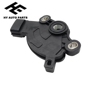 Interruptor de Seguridad Neutral 4270023000 42700-23000 para Hyundai Kia Spectra5 Soul Spectra 1.6L 2.0L - Product Image 1