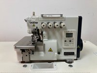 Machine à coudre surjeteuse à double aiguille à quatre fils à entraînement direct par ordinateur haute vitesse intelligente Brother FB-N21A