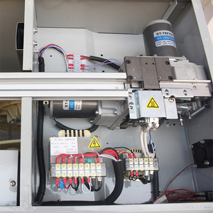 Máquina Flejadora Semiautomática de Plataforma Alta, Máquina Flejadora CNC de Doble Motor para Cartones - Product Image 1