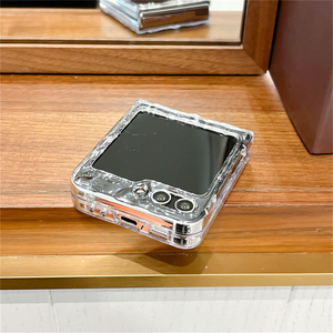 Estuche rígido de lujo con diseño de arrugas irregulares transparentes para Samsung <span class=keywords><strong>Z</strong></span> <span class=keywords><strong>Flip</strong></span> 6 5 <span class=keywords><strong>4</strong></span> 3 Cubierta de ondulación de agua para Samsung <span class=keywords><strong>Z</strong></span> <span class=keywords><strong>Flip</strong></span> - Product Image 5