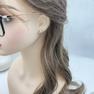 Boucles d'oreilles clous géométriques style œil porte-bonheur européen et américain, en alliage de zinc, serti clos rond, ensemble de bijoux de mode pour femme - Product Image 4