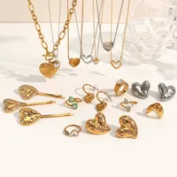 Ensembles de bijoux géométriques plaqué or hypoallergénique collier en forme de coeur en acier inoxydable Bracelet anneaux boucles d'oreilles pour les femmes