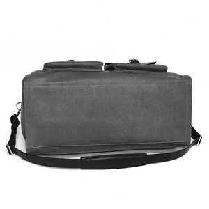 Échantillon Gratuit – Housse de Costume de Luxe Personnalisée Multifonctionnelle en Toile Grise pour Rangement et Voyage – Sac de Transport pour Robe de Mariée - Product Image 4