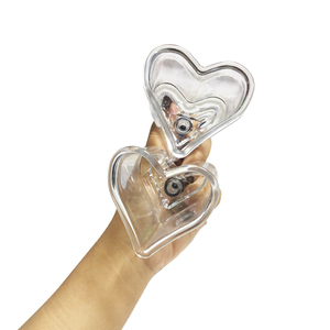 Juego de 4 Ventosas en Forma de Corazón, 1 Pistola de Ventosas, Kit de Terapia de Vacío de Plástico, Masajeador con Caja - Product Image 2