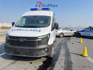 Ambulance à pression négative RHD avec défibrillateur - Product Image 4