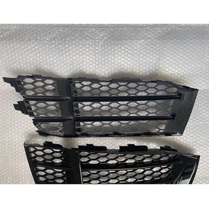 กระจังหน้าสีดำเงา ABS สำหรับ RS5 ปี 08-16 พร้อมกรอบไฟตัดหมอก ใช้ได้กับ 8T 0807681 สภาพใหม่  8T0807681 ไฟตัดหมอก RS5 - Product Image 4