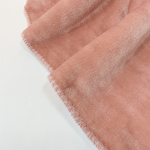 Factory Wholesale High Quality Luxury Cozy Waterproof Sofa <strong>Bed</strong> Fleece <strong>Throw</strong> Love Waterproof Squirt Blanket <strong>for</strong> <strong>Bed</strong> - Product Image 3