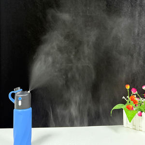 Garrafa de Água Inovadora com Dupla Função de Borrifador e Bebida para Esportes ao Ar Livre e Aventuras de Verão Adequada para Água Fervente - Product Image 6