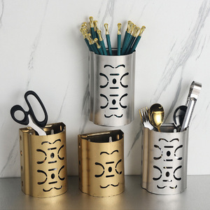 Soporte para cubiertos de acero inoxidable dorado, escurridor de palillos perforados, cesta de almacenamiento de utensilios de cocina, escurridor de vajilla de Metal - Product Image 1