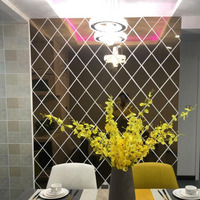 Autocollant mural en miroir acrylique en forme de triangle 3D |   DIY amovible à coller et à décoller pour la décoration d'hôtel/maison
