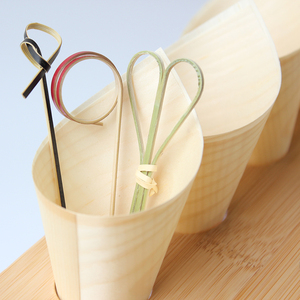 J & M 50 Pcs Dùng Một Lần Poplar Gỗ Ice Cream <span class=keywords><strong>Cone</strong></span> Container-Sừng Cup Gỗ Veneer Cuộn Cho Món Tráng Miệng - Product Image 1