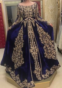 Elegante Vestido Kaftan de Diseñador con Bordado a Mano Zardozi, Vestido Largo hasta el Suelo para Bodas y Fiestas - Product Image 2