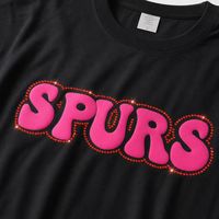 T-shirts personnalisés avec strass scintillants, motifs découpés au laser, transferts thermiques, diamants découpés au laser