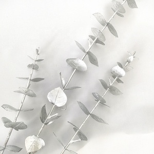 Bán Sỉ Lá Bạch Đàn Vàng Cành Lá Bạch Đàn Nhân Tạo Màu Kim Loại Để Trang Trí Nhà Đám Cưới Lá Vàng - Product Image 3