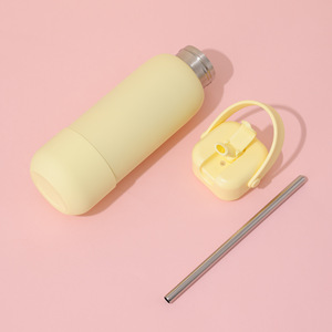 Bouteille d'eau isotherme portable en acier inoxydable 304 à double paroi grande capacité pour sports de plein air avec paille - Product Image 2