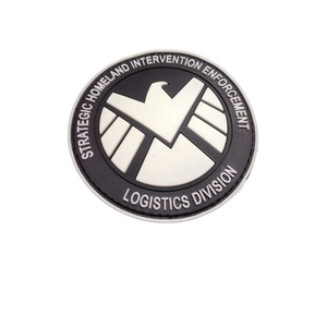 Parche personalizado de Velcro, diseño personalizado, forma de escudo redondo, Parche de PVC trasero de Velcro para sombrero, parche con logotipo de PVC de nuevo diseño 2025 - Product Image 2