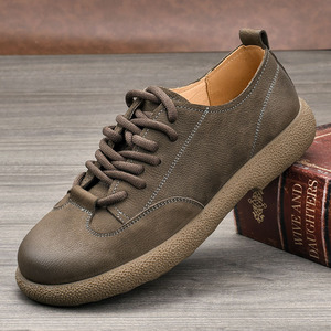 Chaussures bateau en cuir véritable pour hommes, à bout rond, à lacets, respirantes, avec semelle extérieure en caoutchouc et semelle intermédiaire en EVA, motif uni, pour un usage décontracté estival - Product Image 1