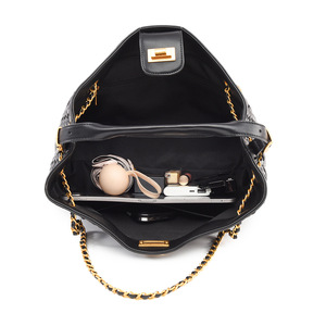 <span class=keywords><strong>Sac</strong></span> seau grande capacité en polyester tressé fait <span class=keywords><strong>main</strong></span>, nouveau style, avec bandoulière chaîne, mode rétro, pour le quotidien et les déplacements transfrontaliers - Product Image 3