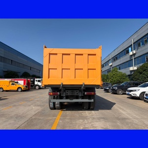 <span class=keywords><strong>Camion</strong></span> <span class=keywords><strong>benne</strong></span> Sinotruk Howo 8x4, 12 roues, <span class=keywords><strong>camion</strong></span> <span class=keywords><strong>benne</strong></span> lourd de 40 tonnes pour l'exploitation minière et la construction avec <span class=keywords><strong>benne</strong></span> résistante à l'usure - Product Image 6