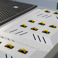 Router CNC Jinan Mosencnc 2040 ATC con Cambiador de 12 Herramientas, Control Syntec, Motor de 9kW, Husillo Central para Fabricación de Muebles de Madera y Gabinetes