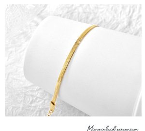 สร้อยข้อมือรูปทรงเรขาคณิตที่ดูหรูหราทันสมัยทำจากทองแดงผสมทองเหลืองชุบทองพิเศษสำหรับงานเลี้ยงครบรอบ - Product Image 1