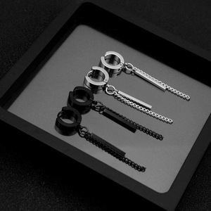 Meilleures ventes : Boucles d'oreilles pendantes carrées longues, style personnalisé, design minimaliste de niche, unisexe, bijoux tendance, vente en gros - Product Image 2